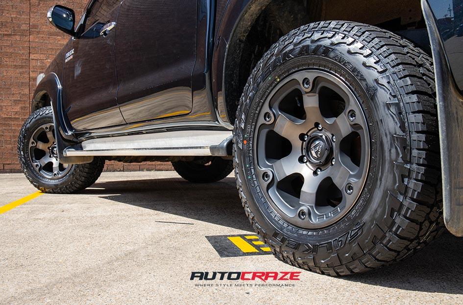 TOYOTA HILUX 4WD BEAST BLACK MACHINED WITH DARK TINT